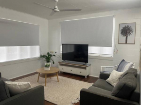Tropic House, Mossman